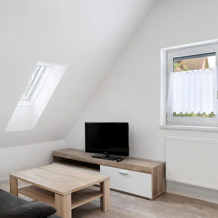 Vorder Rhoen Haus 21a * Petersberg (Hessen)