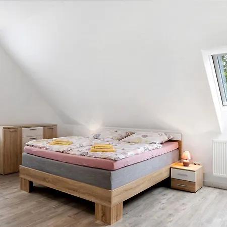 Apartamento Vorder Rhoen Haus 21a Petersberg (Hessen)