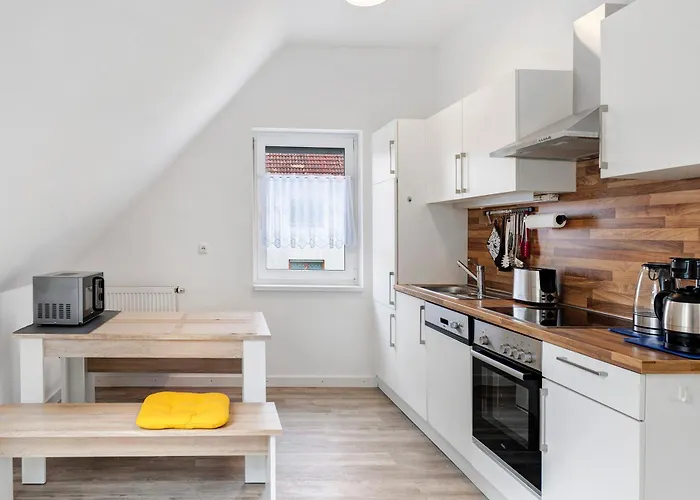 Vorder Rhoen Haus 21a *