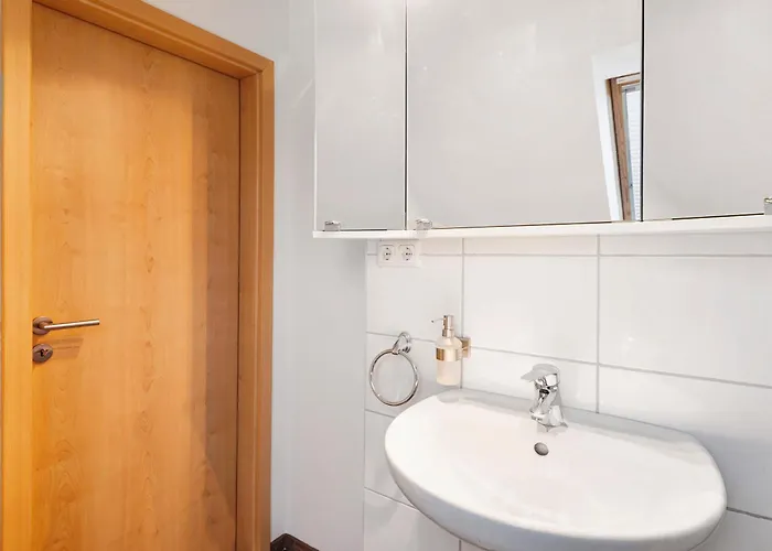 Vorder Rhoen Haus 21a Petersberg (Hessen)